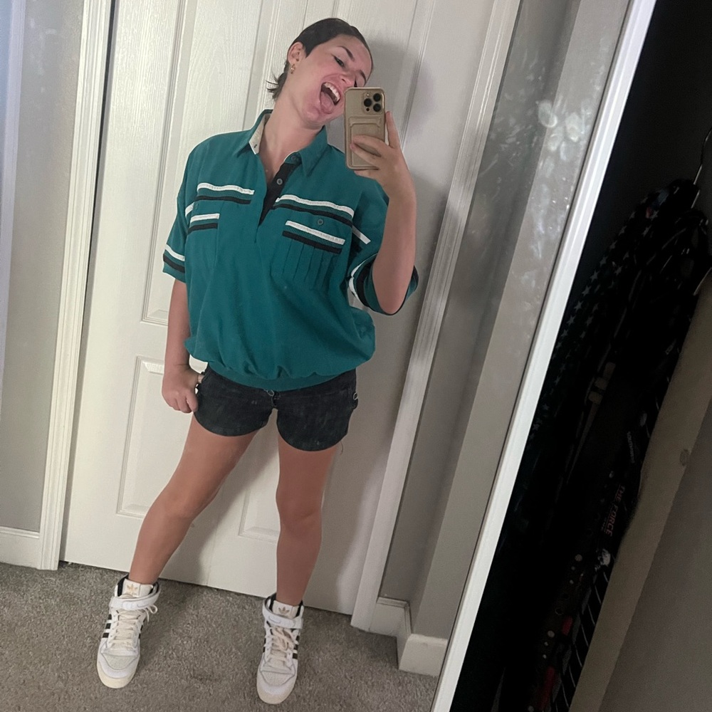 Meet your Posher, Ava